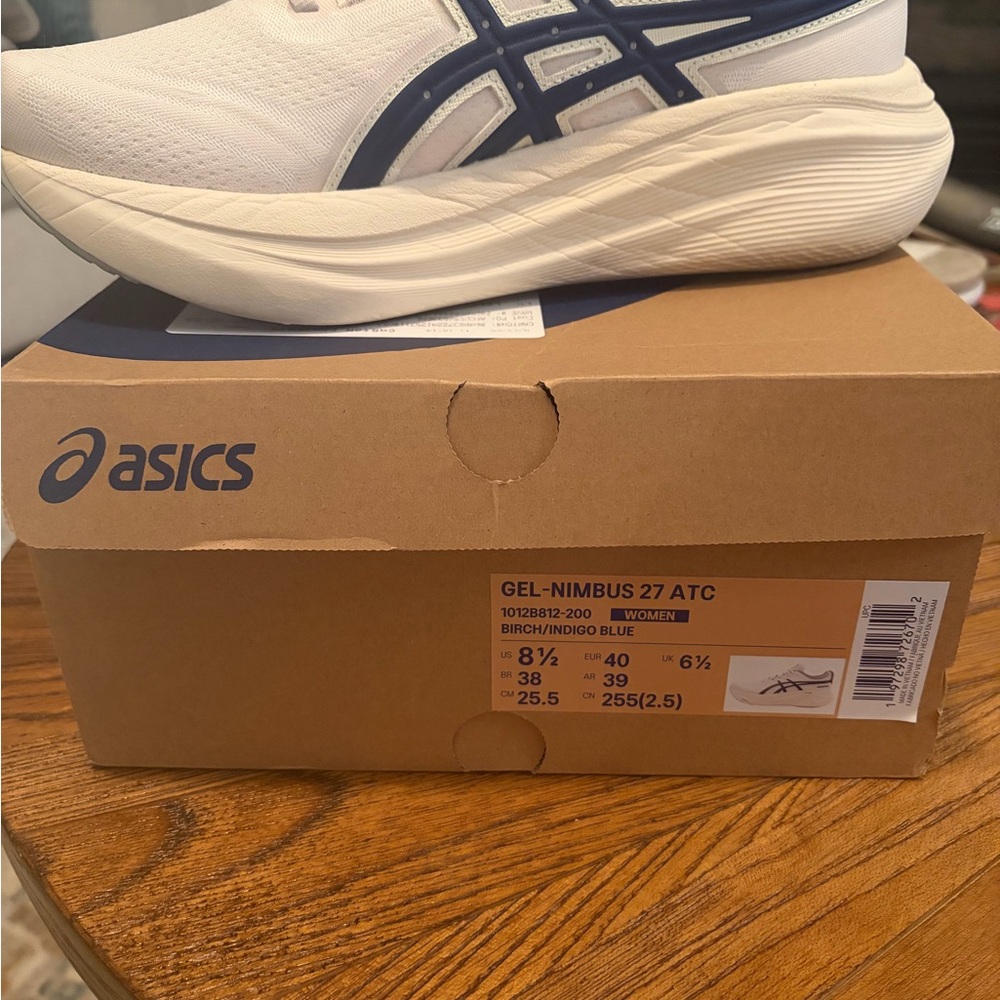 GEL-NIMBUS 27 ASICS TRACK CLUB size 8.5 Women’s - Picture 5 of 6